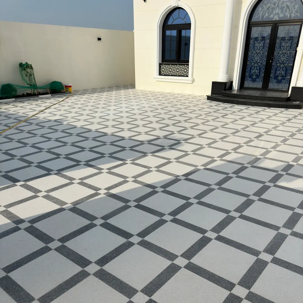 Bordered floor design