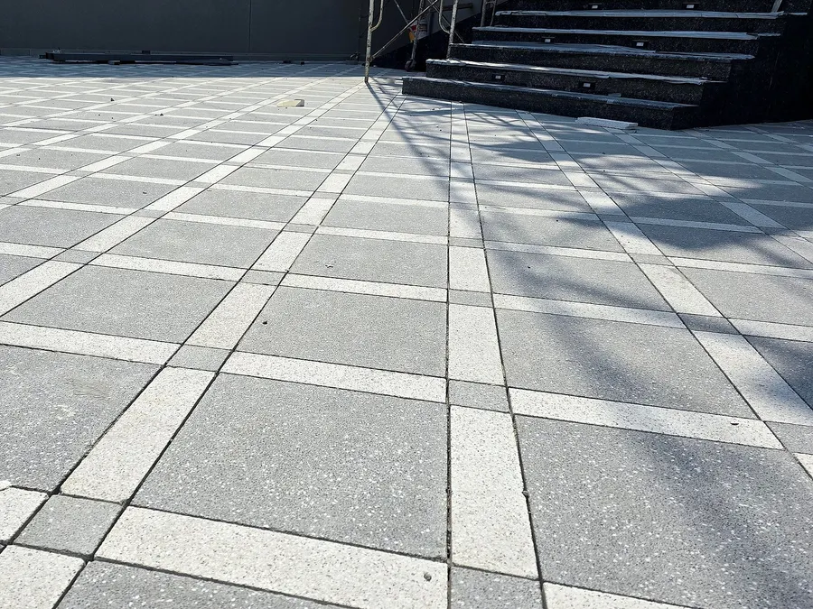 Single tile — Shotblast